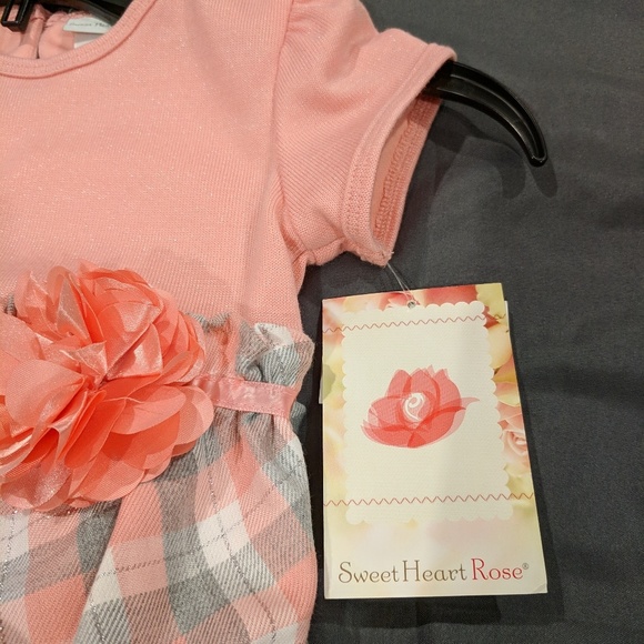 Dress for 3-4 year old girl - Picture 3 of 8